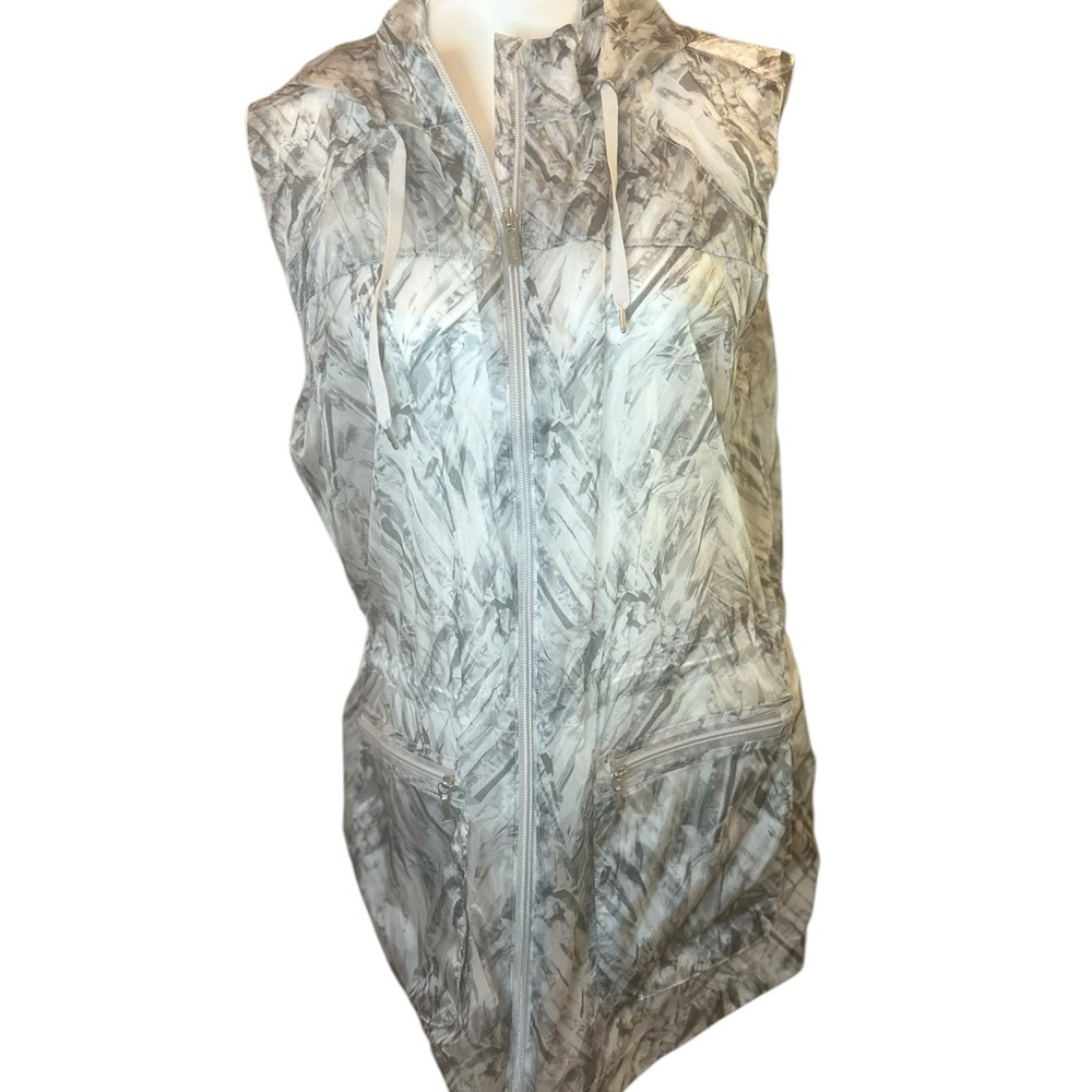 Athleta Inspire hooded vest lightweight Zip sleeveless Utility Jacket Gray Print - Picture 14 of 14